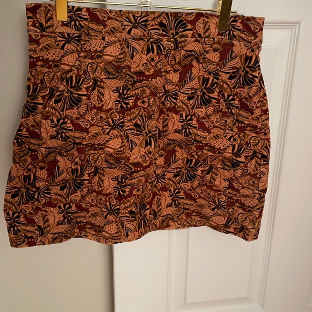 Beautiful Corduroy Baroque Print Mini Skirt